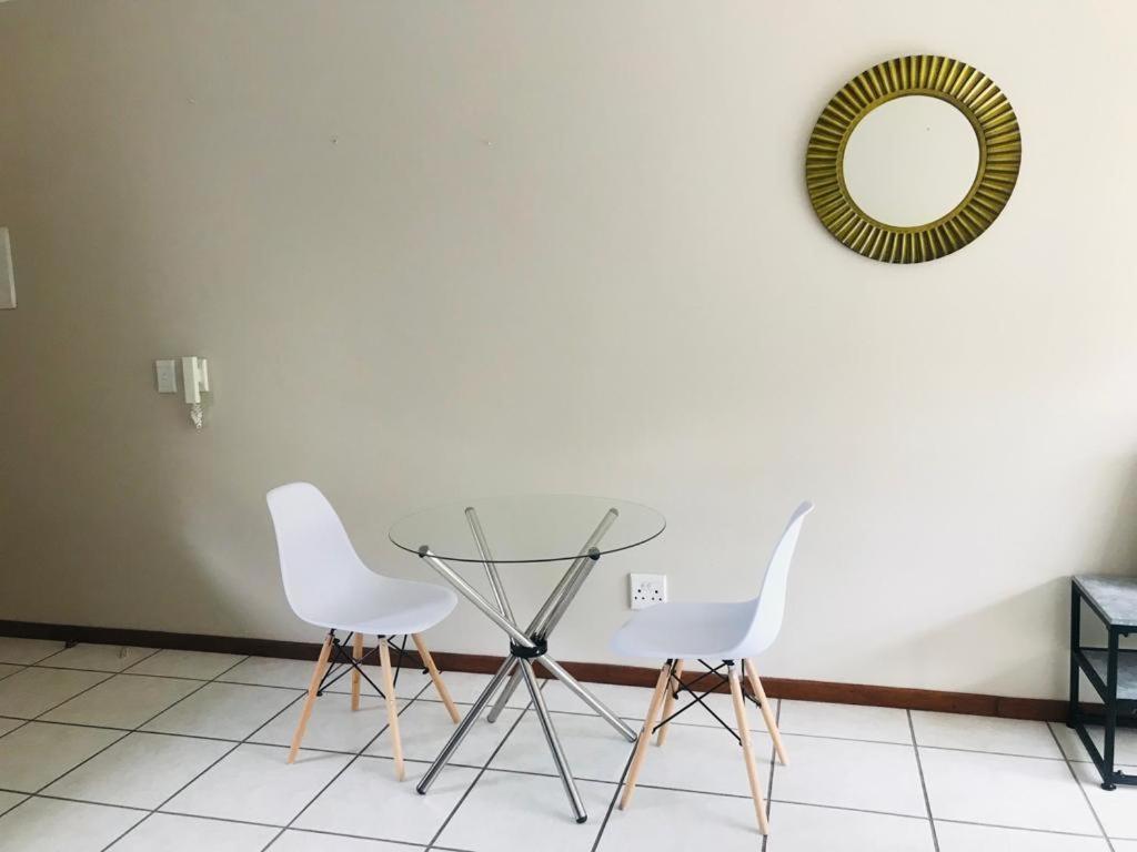 Sisonke Apartment Monte Sandton Zewnętrze zdjęcie