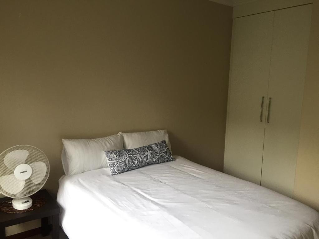 Sisonke Apartment Monte Sandton Zewnętrze zdjęcie